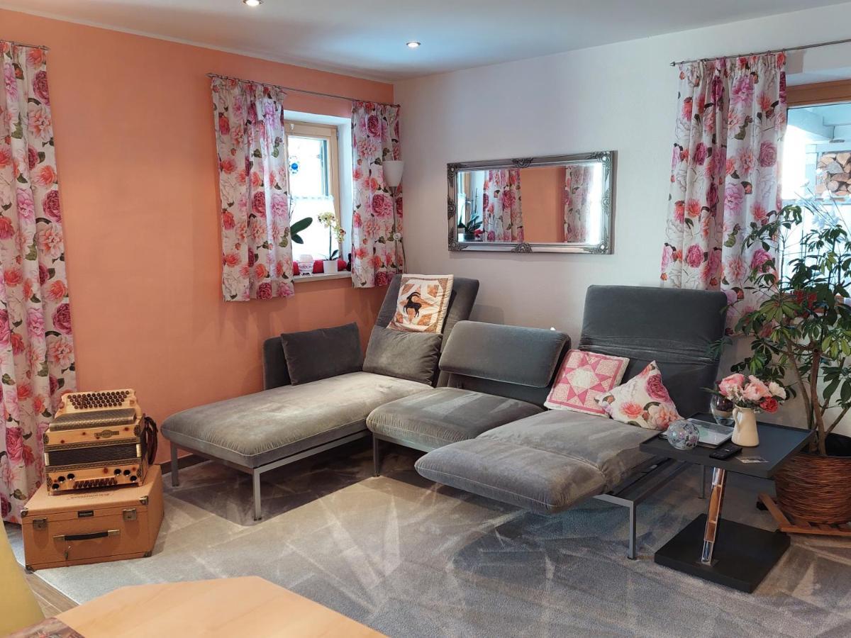 Ferienwohnung Abendrot Assling Luaran gambar
